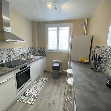 Apartment Superbe - 2 - En Centre-ville Avec Parking *